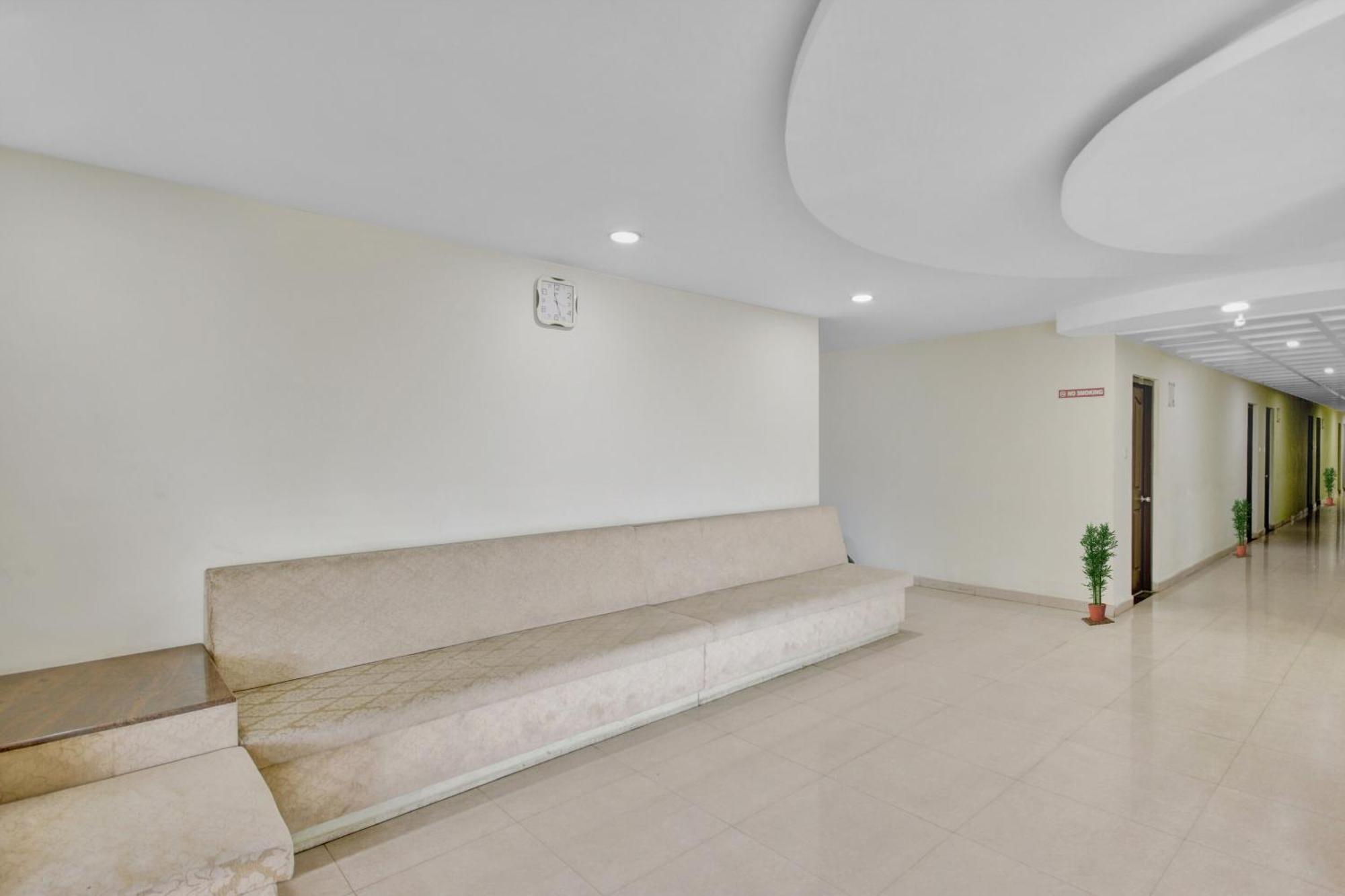 Hotel O Kalapurackal Residency テッカディ エクステリア 写真
